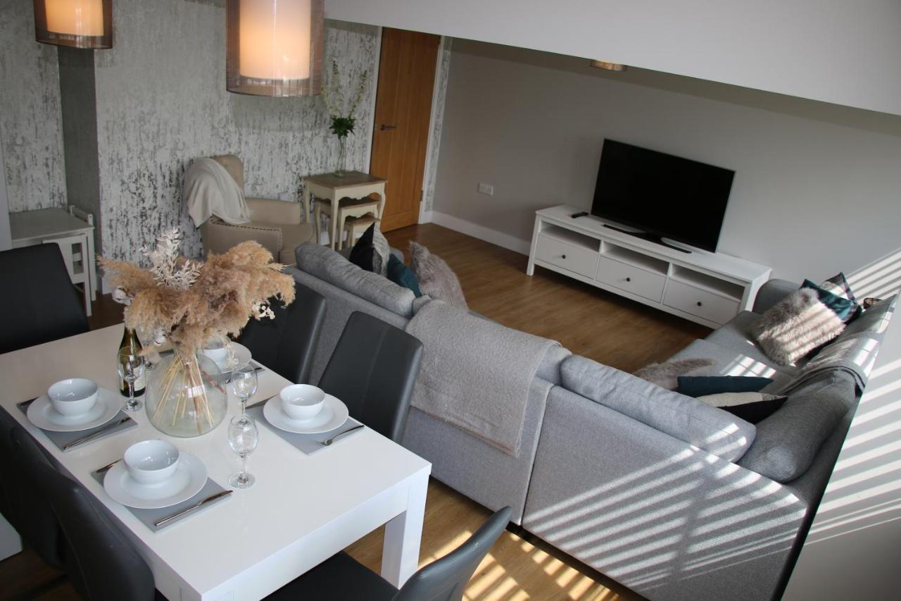 Beautiful, 2 Bedroom Holiday home